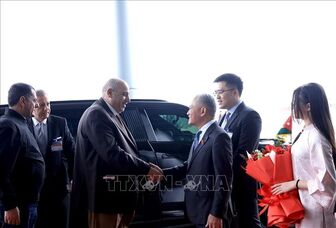 Chủ tịch Hạ viện Jordan đến Hà Nội, bắt đầu thăm chính thức Việt Nam