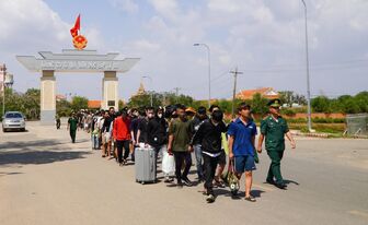 “Việc nhẹ, lương cao”: Cạm bẫy lừa đảo xuyên biên giới