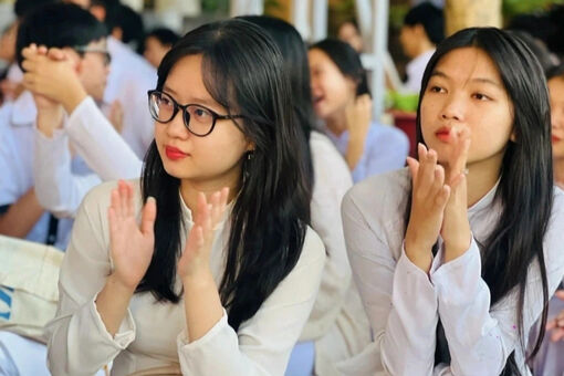 Công bố đề thi mẫu năm 2026 của kỳ thi đánh giá năng lực lớn nhất nước