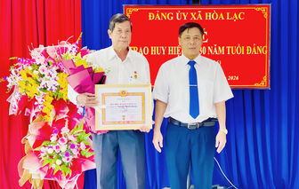 Phần thưởng cao quý của đảng viên