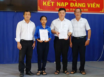 Tạo nguồn phát triển đảng viên là đồng bào dân tộc thiểu số