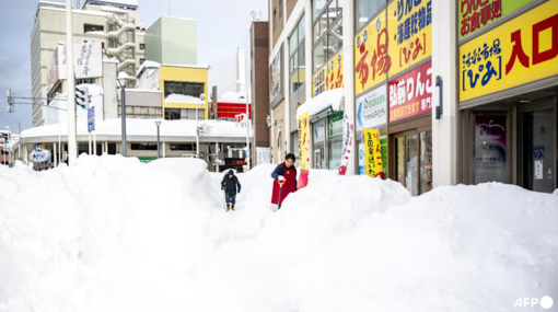 Tuyết dày hơn 3m ở Nhật Bản, 30 người tử vong trong thời tiết khắc nghiệt