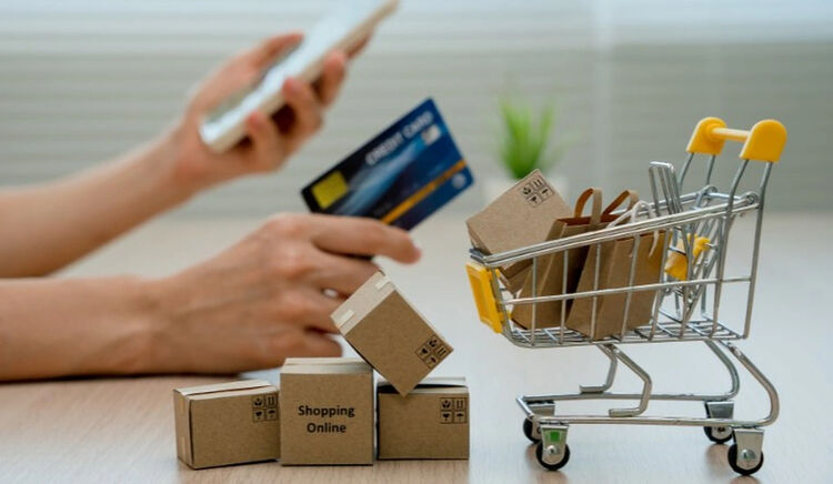 Người Việt chi gần 430.000 tỷ đồng mua sắm online, thời của hàng rẻ đã hết