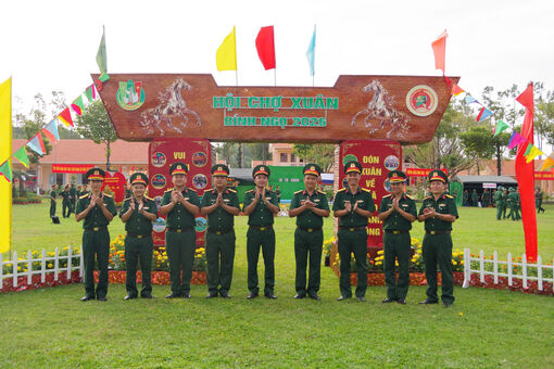 Trung đoàn 20 khai mạc Hội chợ Xuân Bính Ngọ 2026