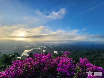 Khám phá vẻ đẹp nguyên sơ của Tà Đùng