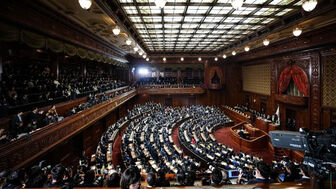 Điện mừng lãnh đạo cấp cao của Nhật Bản