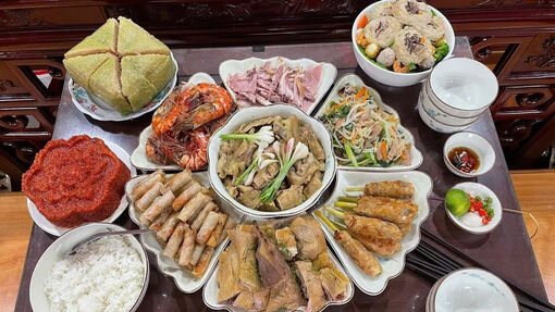 Chuyên gia chỉ cách dinh dưỡng hợp lý cho người mắc bệnh mạn tính khi ăn Tết