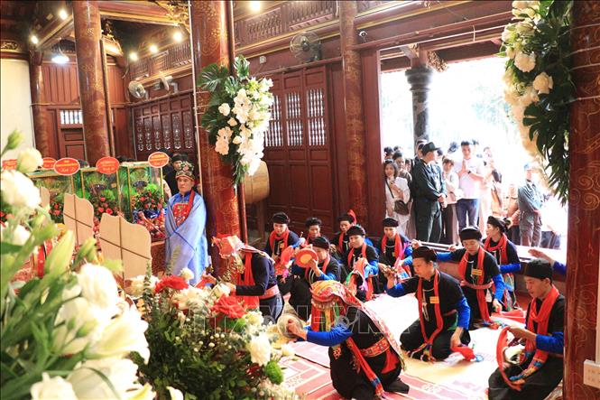 Bảo tồn và phát huy các lễ hội truyền thống