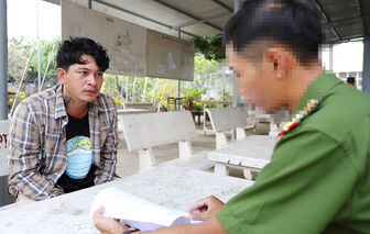 Tạm giữ đối tượng gây rối trật tự công cộng