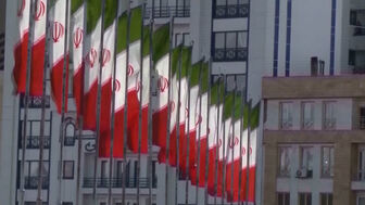 Tổng thống Iran khẳng định quyết tâm bảo vệ chủ quyền lãnh thổ