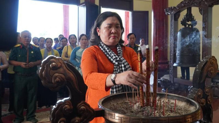 Kỷ niệm 106 năm Ngày sinh nữ tướng Nguyễn Thị Định