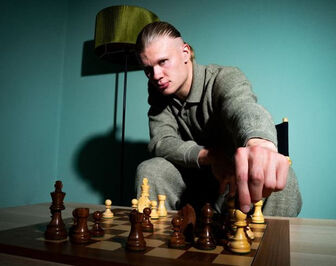 Lý do Erling Haaland bỏ tiền đầu tư vào cờ vua