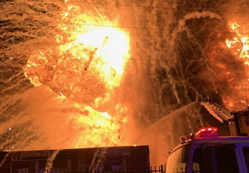 Mỹ: Nổ lớn tại nhà máy lọc dầu bang Texas