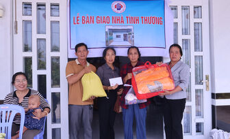 Kết nối những tấm lòng