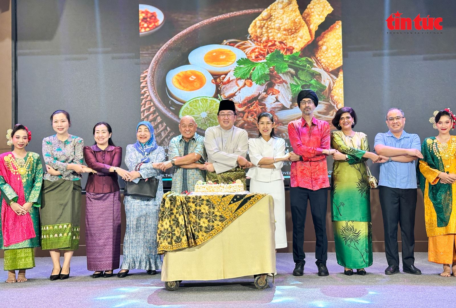 Quảng bá văn hóa, ẩm thực Malaysia tới công chúng Việt Nam