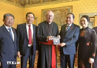 Chủ tịch Quốc hội Trần Thanh Mẫn hội kiến Thủ tướng Tòa thánh Vatican, Hồng y Pietro Parolin