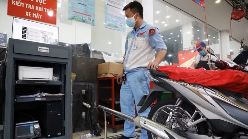 Bộ Xây dựng lấy ý kiến quy định kiểm định khí thải xe máy, dự kiến áp dụng từ năm 2027