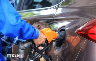 Giá dầu giảm mạnh do kỳ vọng nguồn cung được khơi thông