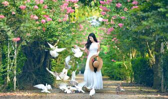 Vũ điệu tháng Tư