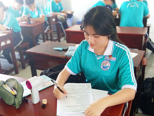 Đoàn Phương Quỳnh: Hành trình đến Quán quân hùng biện tiếng Anh