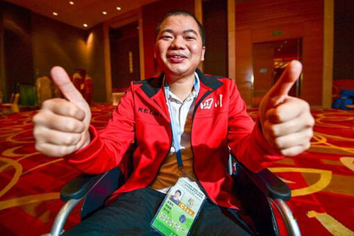 Kỳ thủ khuyết tật đại thắng 2 cao thủ top 8 cờ tướng Trung Quốc