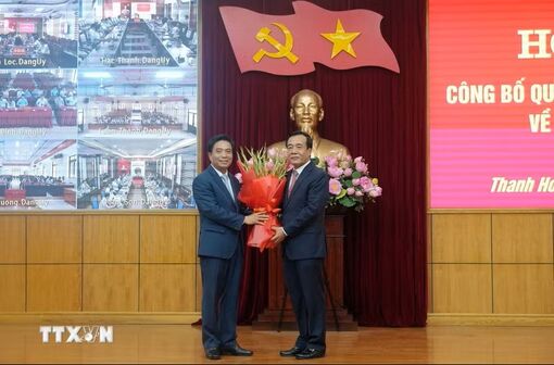 Thượng tướng Lê Đức Thái giữ chức Bí thư Tỉnh ủy Thanh Hóa