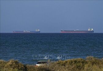 Cộng đồng quốc tế kêu gọi ngừng việc phong tỏa eo biển Hormuz