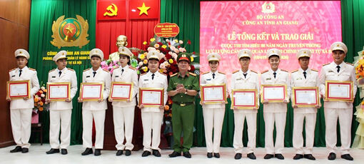 Họp mặt kỷ niệm 80 năm Ngày truyền thống lực lượng Cảnh sát quản lý hành chính về trật tự xã hội