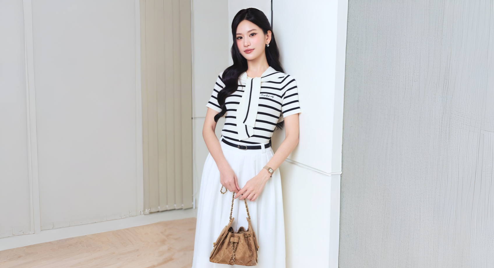 Mẫu áo mùa hè thoáng mát để nàng thỏa sức làm mới diện mạo hằng ngày