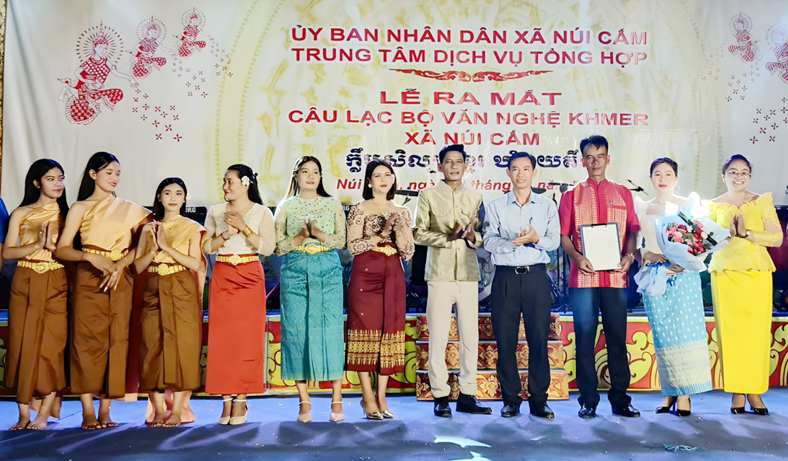 Ra mắt Câu lạc bộ Văn nghệ Khmer xã Núi Cấm