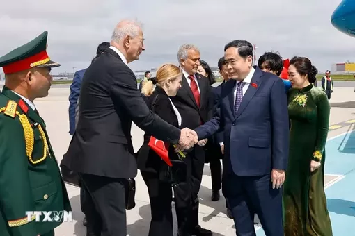 Chủ tịch Quốc hội đến Thổ Nhĩ Kỳ, bắt đầu tham dự Đại hội đồng IPU-152