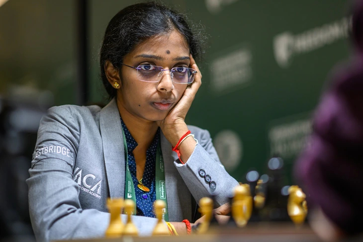 Candidates 2026: Sindarov phá kỷ lục, Vaishali đăng quang kịch tính