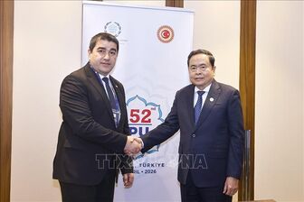 Chủ tịch Quốc hội Trần Thanh Mẫn gặp Chủ tịch Quốc hội Georgia