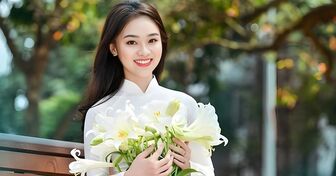 Hoa loa kèn gợi nỗi nhớ tháng Tư