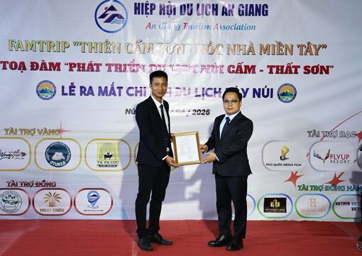 Ra mắt Chi hội Du lịch Bảy Núi