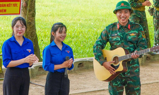 Điểm tựa thao trường mùa nắng gắt