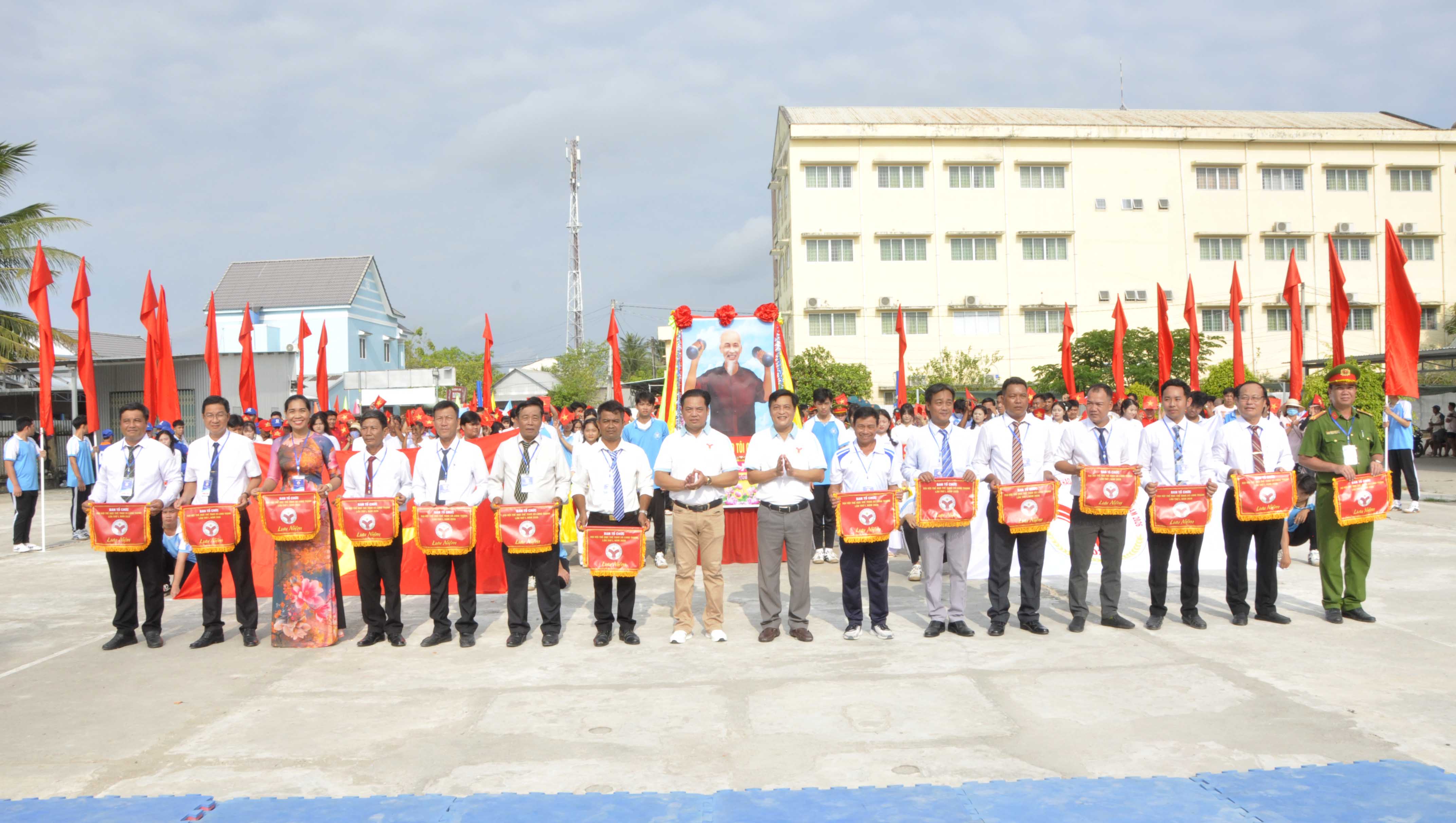 Long Thạnh tổ chức Đại hội Thể dục thể thao lần thứ I