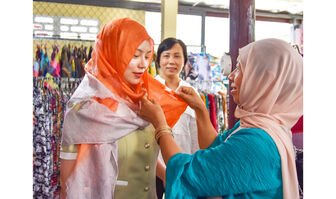 Làng nghề truyền thống hấp dẫn du khách