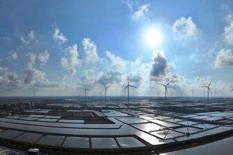 Từ ngày 21 - 22/4, khu vực Trung Bộ nắng nóng, có nơi nắng nóng gay gắt