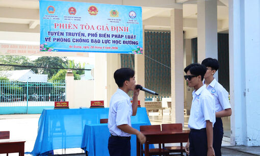 Xã Chợ Mới tổ chức phiên tòa giả định phòng, chống bạo lực học đường