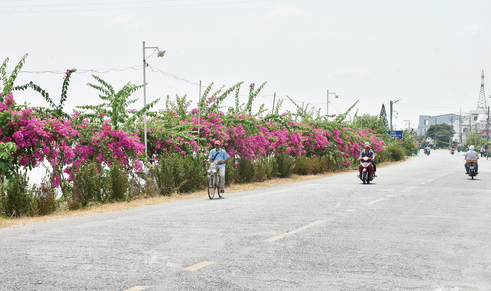 Người dân cùng làm nông thôn mới