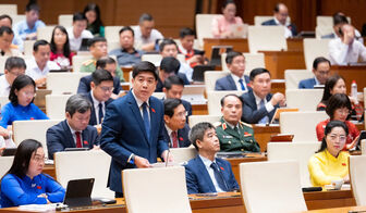 Đoàn Đại biểu Quốc hội tỉnh An Giang đóng góp nhiều ý kiến trọng tâm về điều hành kinh tế - xã hội và ngân sách