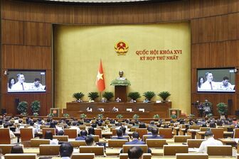 Ngày 21/4, Quốc hội tiếp tục thảo luận về kinh tế - xã hội và ngân sách nhà nước