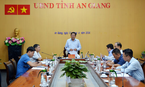 Đẩy nhanh tiến độ chuẩn bị hồ sơ dự án kết nối cao tốc Châu Đốc - Cần Thơ - Sóc Trăng đến Cửa khẩu Tịnh Biên và Khánh Bình