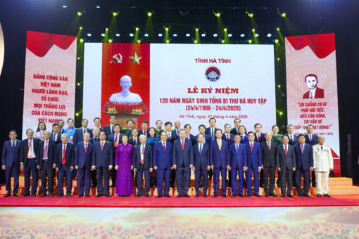 Tin tức nổi bật trong nước ngày 21/4