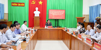 Chủ tịch UBND tỉnh An Giang Hồ Văn Mừng làm việc về quy hoạch núi Cấm