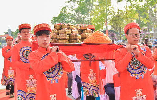 Mâm cơm Giỗ Tổ Hùng Vương