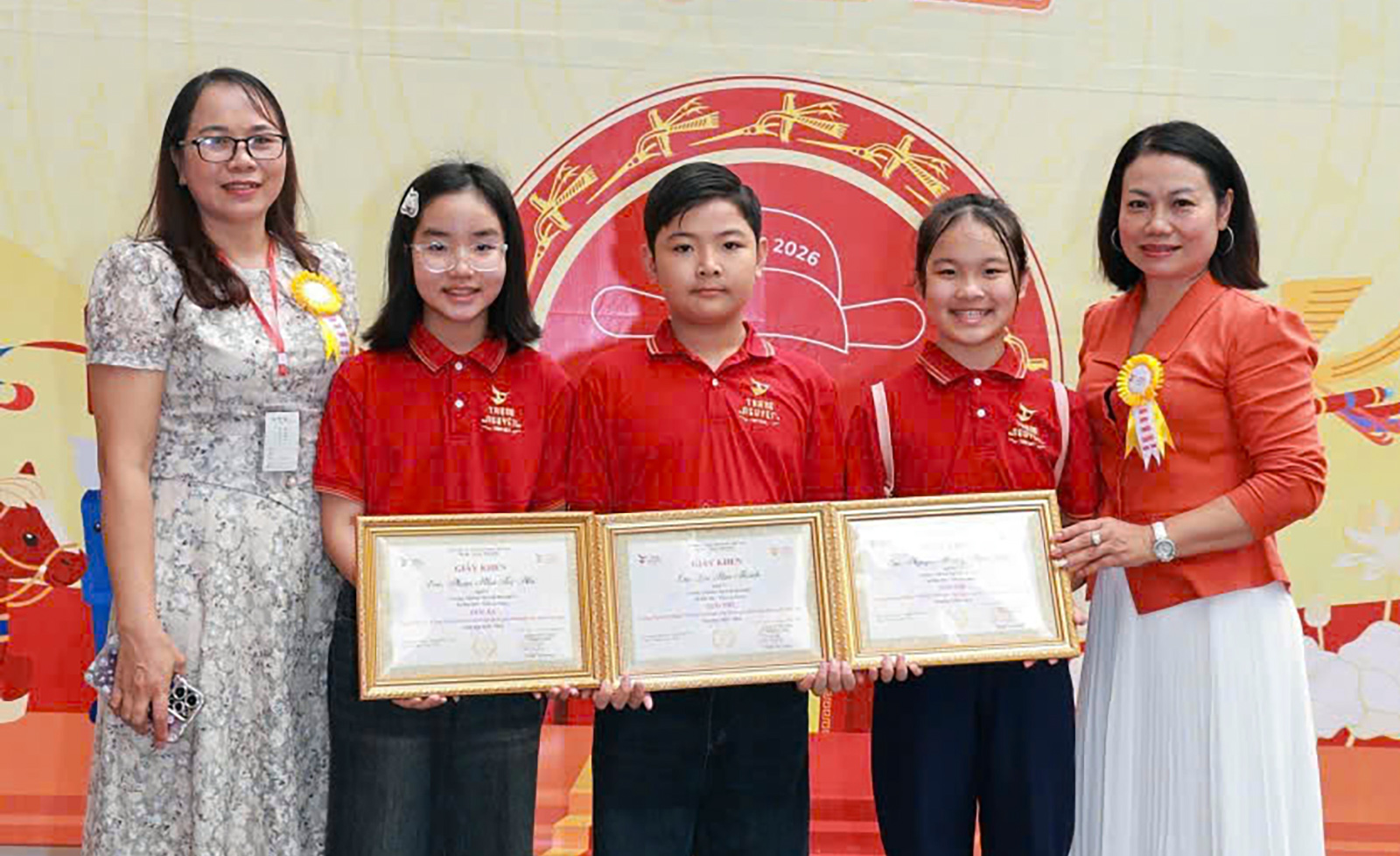 3 học sinh xã Hòn Đất đạt giải cao tại Hội thi Đình “Trạng nguyên tiếng Việt”