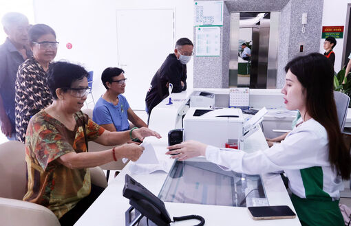 An Giang: Tặng 200 suất phẫu thuật mắt miễn phí cho người nghèo