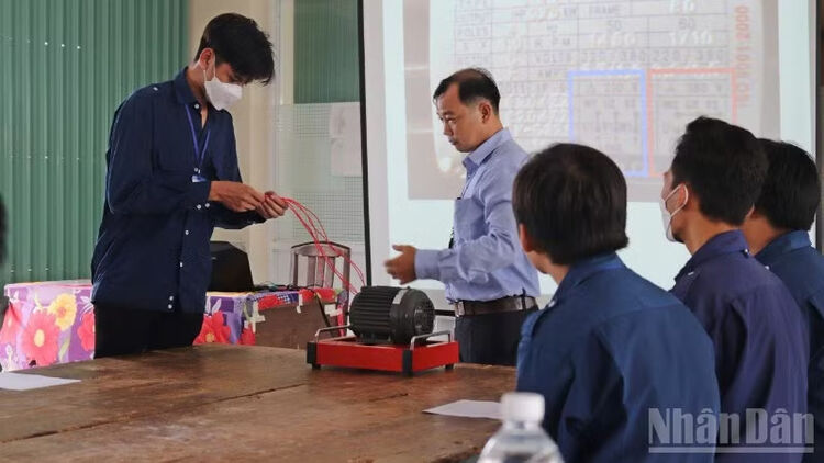 Đồng Tháp đào tạo nghề gắn với nhu cầu thị trường lao động